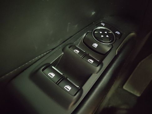 Used 2017 Lincoln MKC Premiere FWD image 27