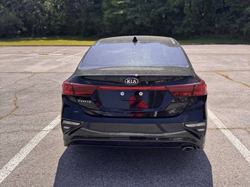 Used 2021 Kia Forte LXS FWD image 5