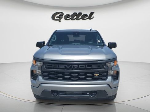 Used 2023 Chevrolet Silverado 1500 Custom RWD image 2
