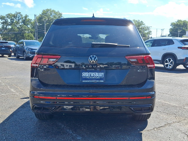 Used 2023 Volkswagen Tiguan SE R-Line AWD/4WD image 5