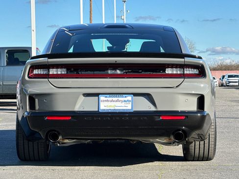 New 2026 Dodge Charger Daytona Scat Pack image 5