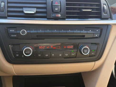 Used 2014 BMW 320i Sedan image 24