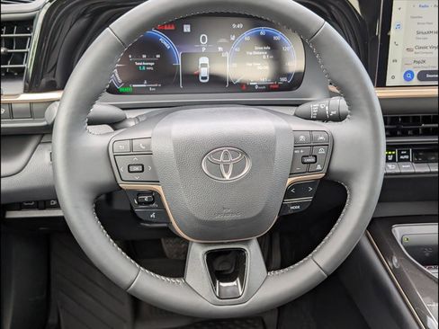 New 2026 Toyota Crown AWD/4WD image 10
