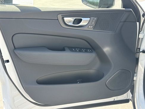 New 2026 Volvo XC60 B5 Plus w/ Climate Package image 11
