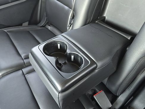 Used 2023 Ford Explorer XLT w/ Equipment Group 202A image 24