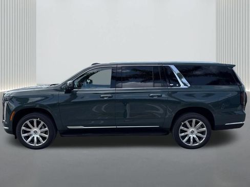 New 2026 Cadillac Escalade ESV 4WD image 8