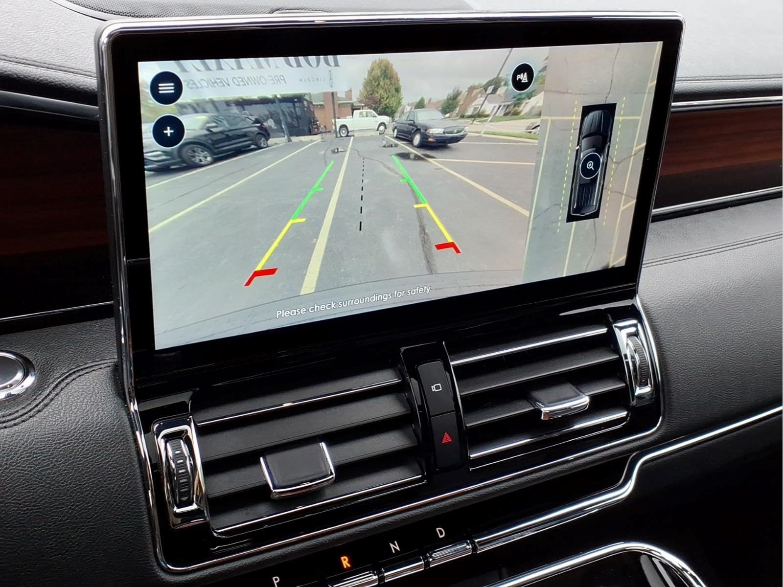 Used 2022 Lincoln Navigator 4WD image 25