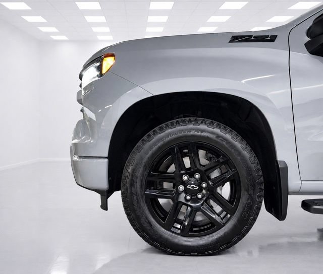Used 2024 Chevrolet Silverado 1500 RST w/ True North Edition Plus AWD/4WD image 9