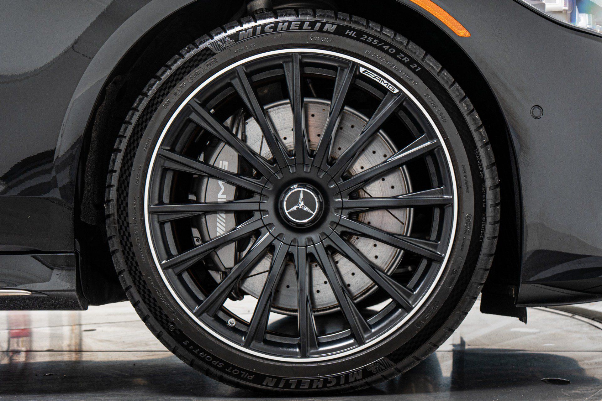 Used 2025 Mercedes-Benz S 63 AMG S image 46
