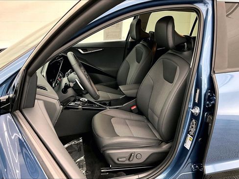 Used 2025 Kia Niro Wind image 15