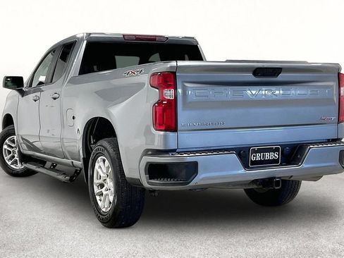 Used 2023 Chevrolet Silverado 1500 RST AWD/4WD image 15