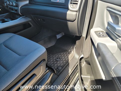 Used 2022 RAM 1500 Lone Star image 9