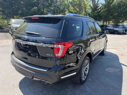 Used 2018 Ford Explorer Limited image 5