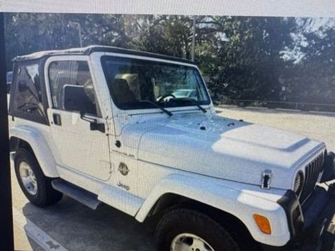 Used 2002 Jeep Wrangler Sahara image 1