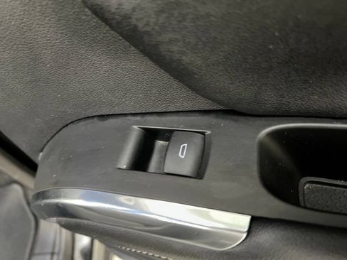 Used 2024 Chevrolet Traverse LT FWD image 31