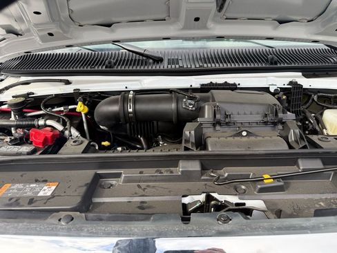 New 2026 Ford E-450 and Econoline 450 Super Duty w/ Power Equipment Group image 11