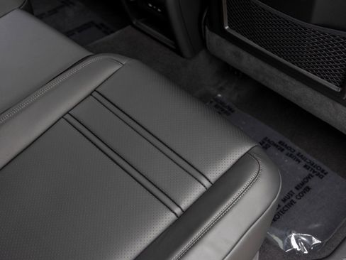 New 2026 Porsche Cayenne Coupe image 44