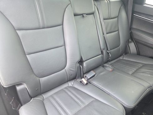 Used 2015 Kia Sorento SX image 29