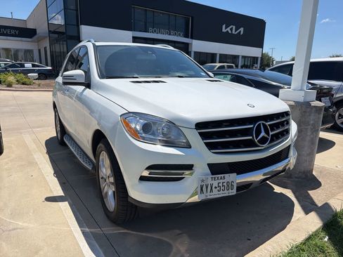 Used 2014 Mercedes-Benz ML 350 2WD image 3