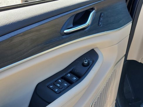 New 2026 Jeep Grand Cherokee Limited image 17