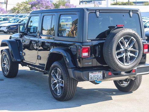 Used 2024 Jeep Wrangler Sport S w/ Technology Group AWD/4WD image 7