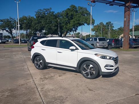 Used 2017 Hyundai Tucson Limited FWD image 9