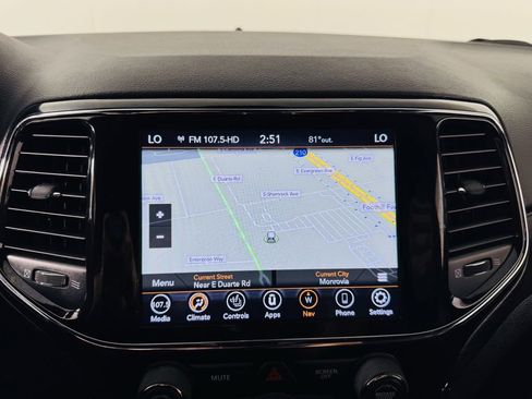 Used 2021 Jeep Grand Cherokee Laredo X RWD image 17