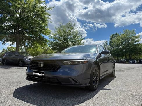 Used 2024 Honda Accord EX image 32