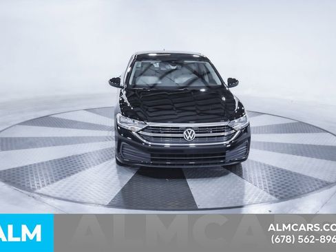 Used 2024 Volkswagen Jetta SE w/ Black Wheel Package FWD image 15