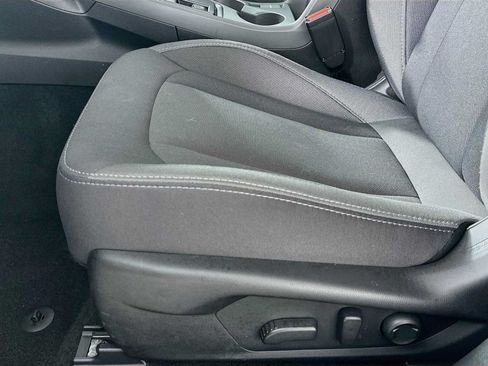 Certified 2026 Subaru Crosstrek 2.5i Premium AWD/4WD image 17