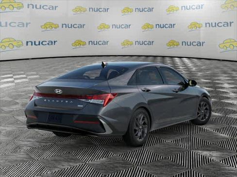 New 2026 Hyundai Elantra Blue image 4