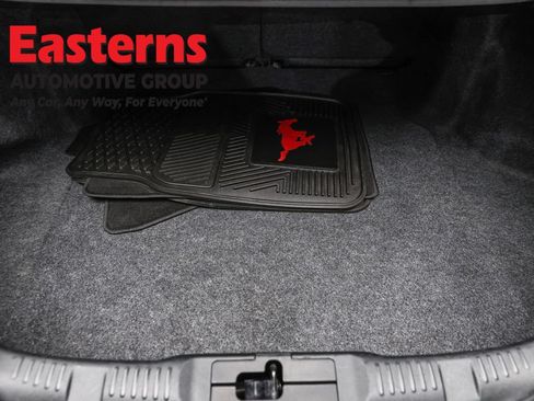 Used 2019 Ford Mustang Coupe RWD image 9