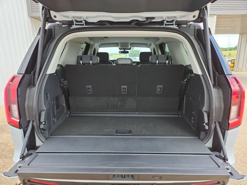 New 2026 Ford Expedition Active RWD image 24