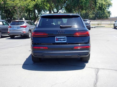 Used 2023 Audi Q7 3.0T Prestige w/ Prestige Package AWD/4WD image 8