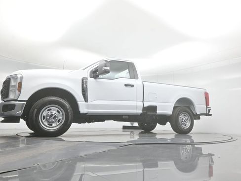 New 2026 Ford F250 XL w/ XL Chrome Package image 46