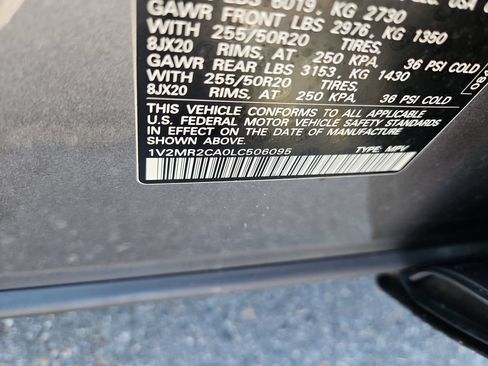 Used 2020 Volkswagen Atlas SEL AWD/4WD image 14