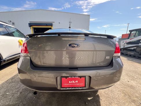 Used 2011 Ford Focus SE w/ 201A Rapid Spec Order Code FWD image 27