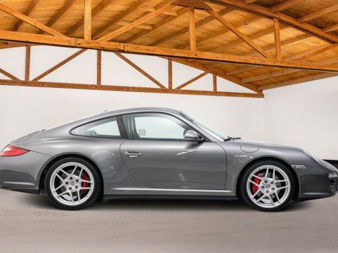 Used 2009 Porsche 911 Carrera 4S image 6
