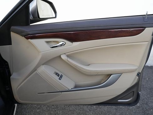 Used 2012 Cadillac CTS Luxury image 33