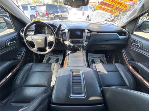 Used 2018 Chevrolet Tahoe Premier AWD/4WD image 29