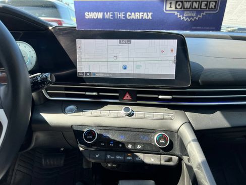 Used 2024 Hyundai Elantra Limited FWD image 34