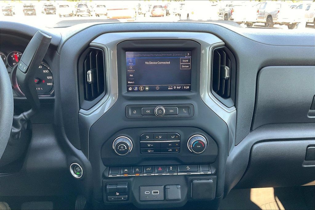 Used 2024 Chevrolet Silverado 1500 Custom Trail Boss AWD/4WD image 19