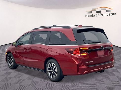 New 2026 Honda Odyssey EX-L image 4