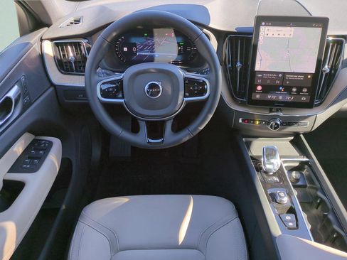 New 2026 Volvo XC60 T8 Plus image 12