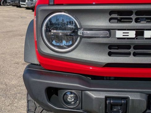 Used 2023 Ford Bronco Black Diamond image 10