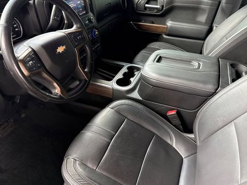 Used 2020 Chevrolet Silverado 2500 High Country w/ Technology Package image 5