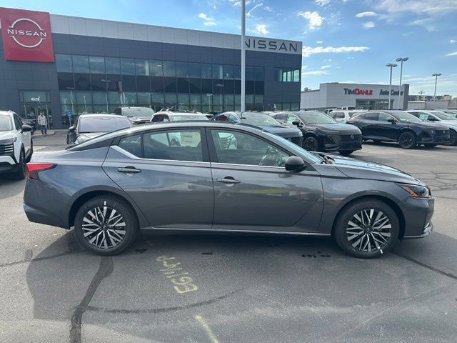 New 2026 Nissan Altima 2.5 SV AWD/4WD image 13