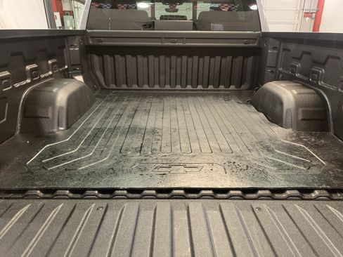 Used 2021 Chevrolet Silverado 1500 LTZ w/ LTZ Premium Package image 22