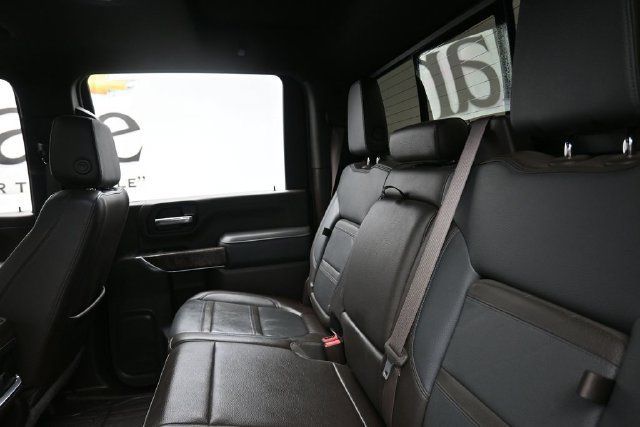 Used 2023 GMC Sierra 3500 Denali w/ Denali Ultimate Package AWD/4WD image 21