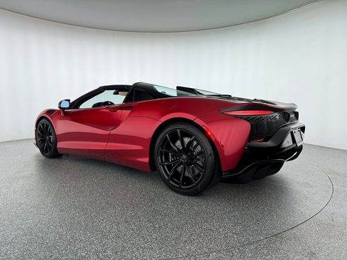 New 2025 McLaren Artura Spider image 2